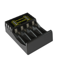 Зарядное для батареек на 4 слота зарядка пальчиковых аккумуляторов АА и ААА